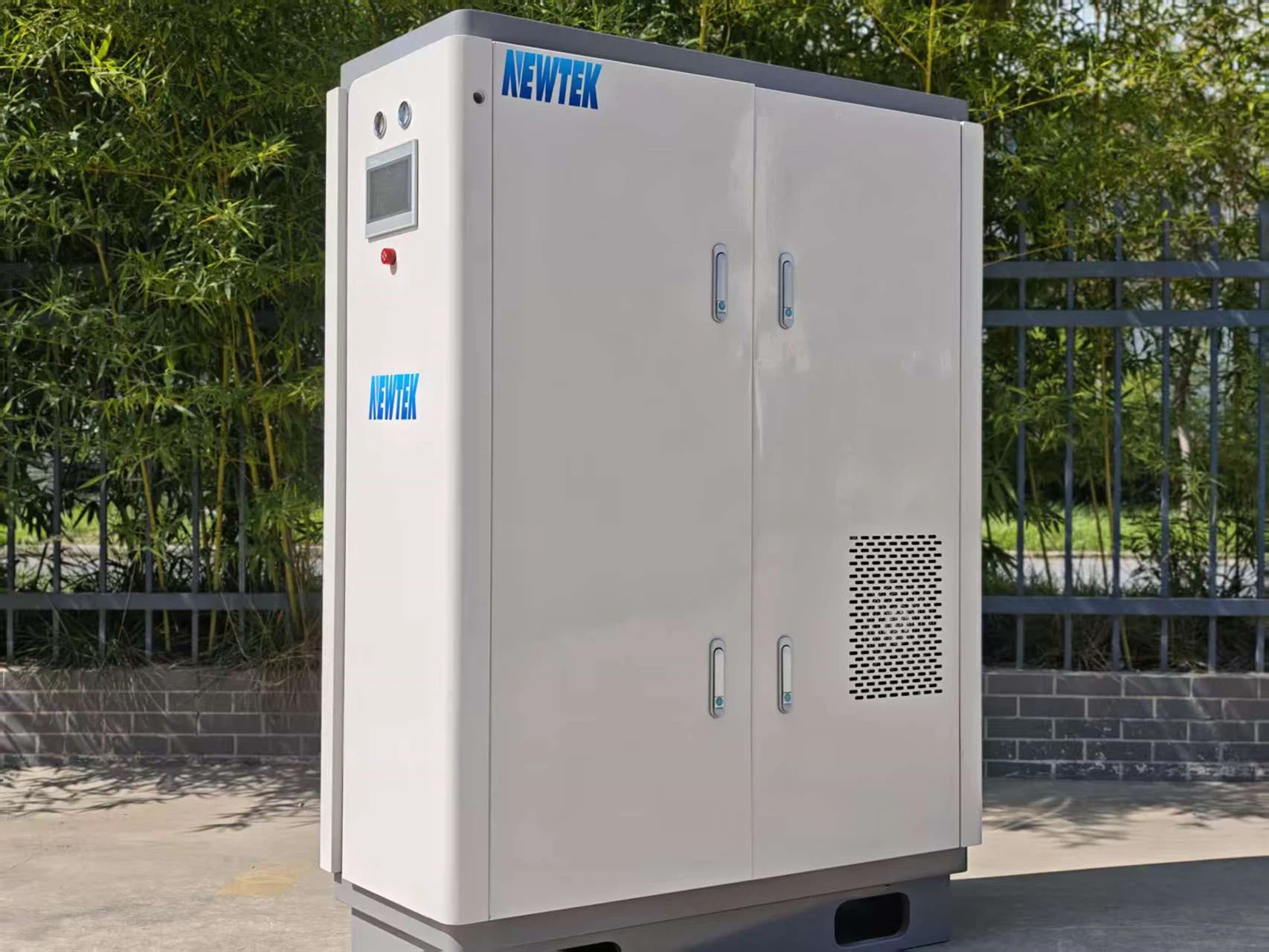 Integrated Industrial Oxygen System Integrated Industrial Oxygen System